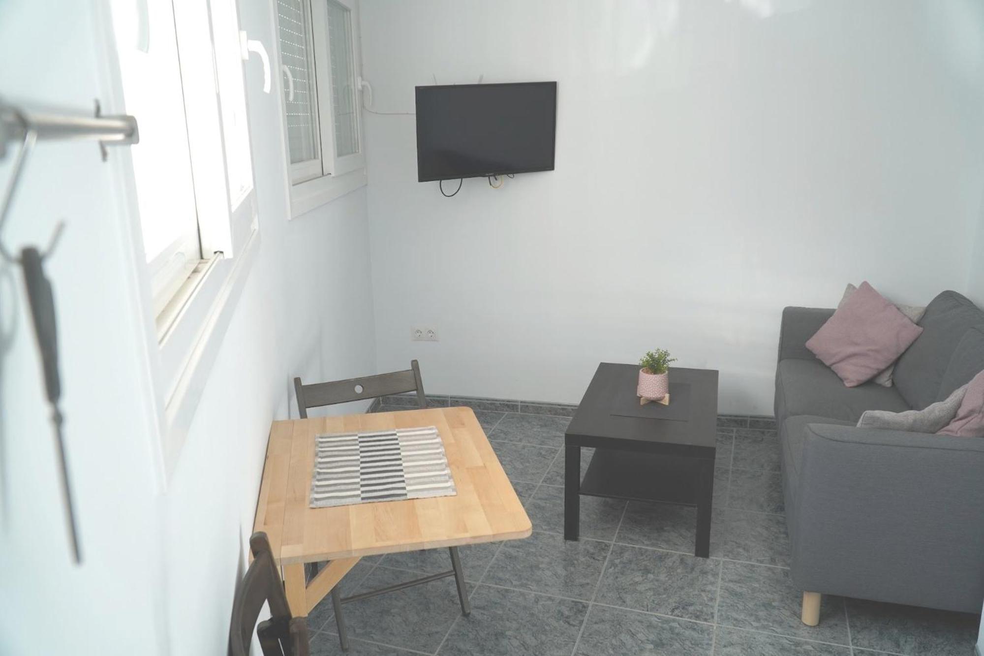 Hostal Alegre Nerja Exterior photo